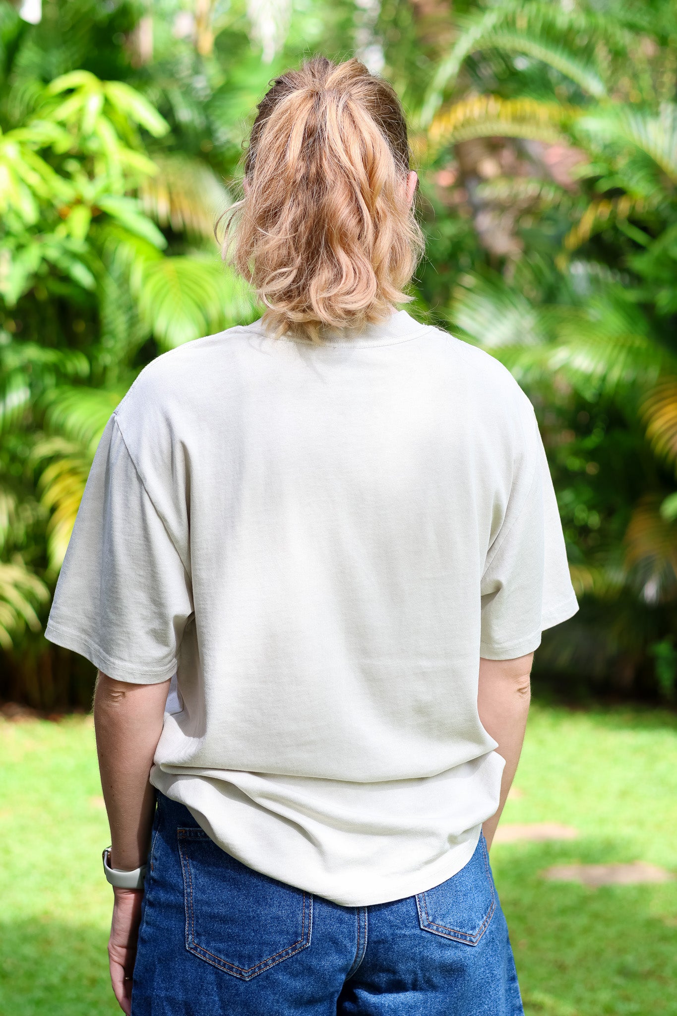 SheSurfs Tee | Shell/Coconut | Pre-order